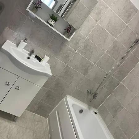 Stefan Urban Apartment *